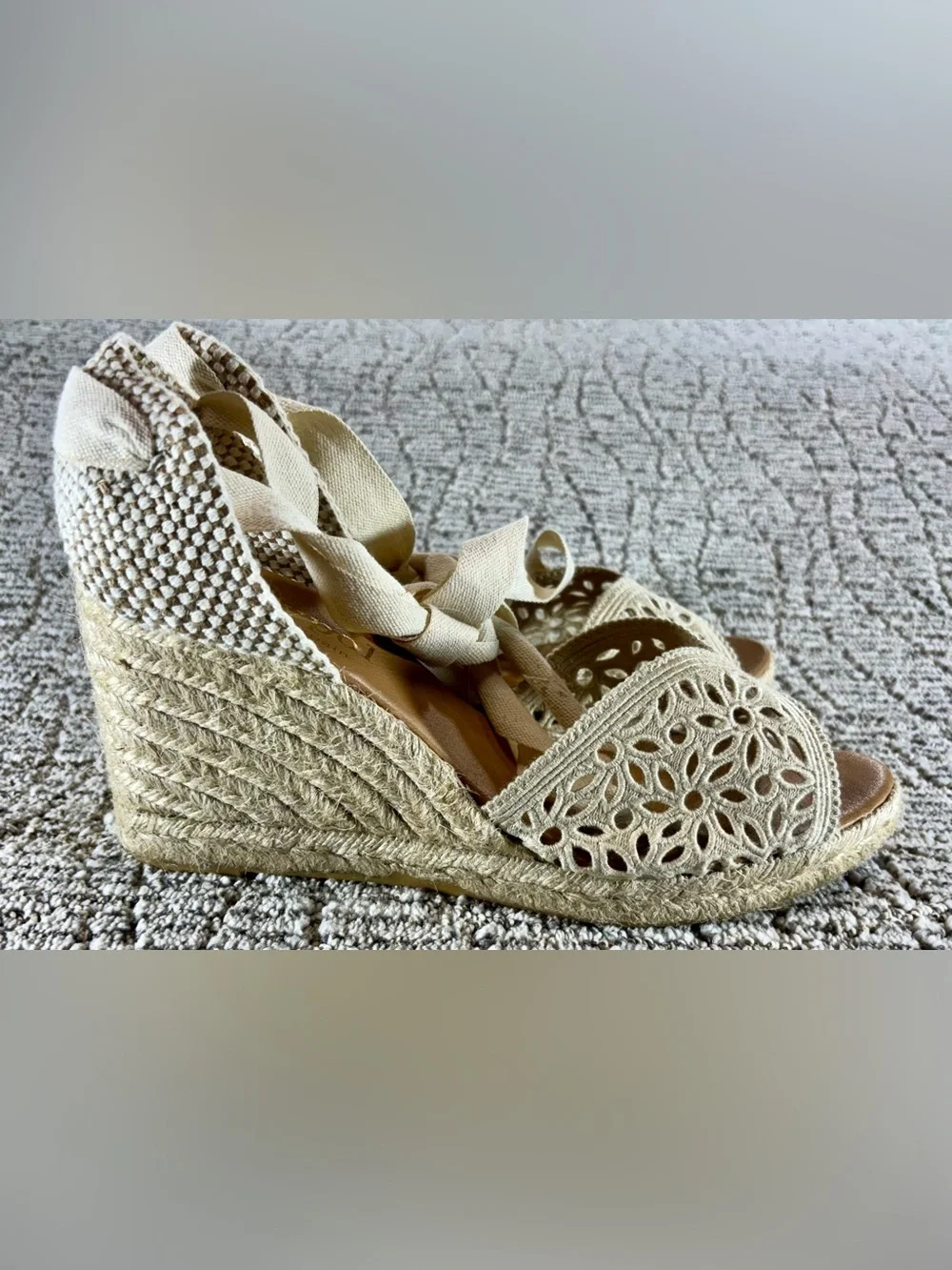 NEW Maypol Women’s Size 10 Beige Lace-Up Crochet Espadrille Wedge Sandals